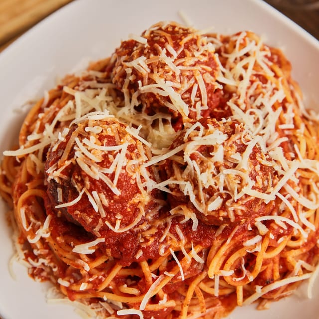 Veal Meatball Spaghetti + Soft Drink.